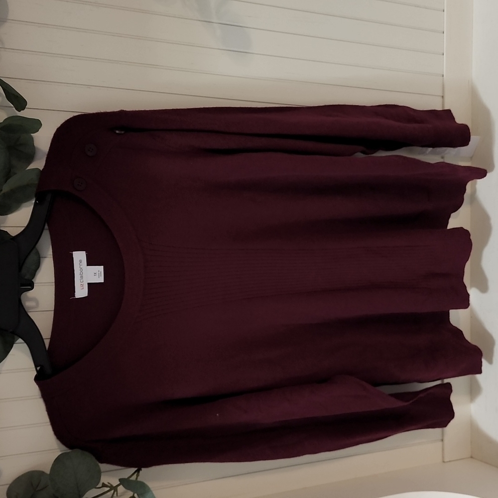 Liz Claiborne Woman's sweater NWT size 1x Burgandy
